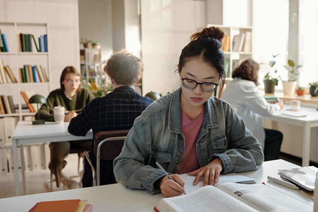 Taking face-to-face math tuition is better than online math tuition